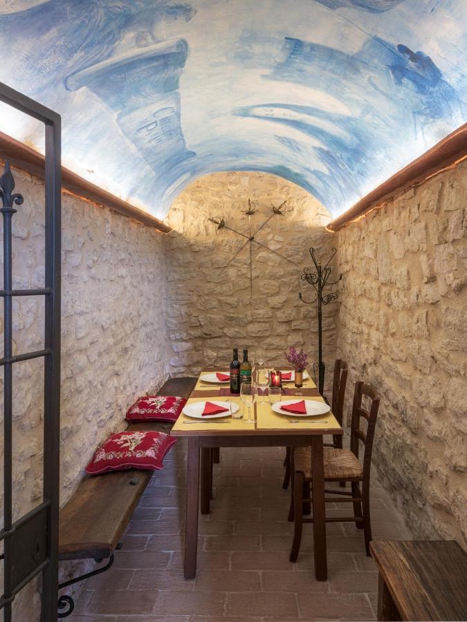 Sellano Castello Di Pupaggiヴィラ エクステリア 写真