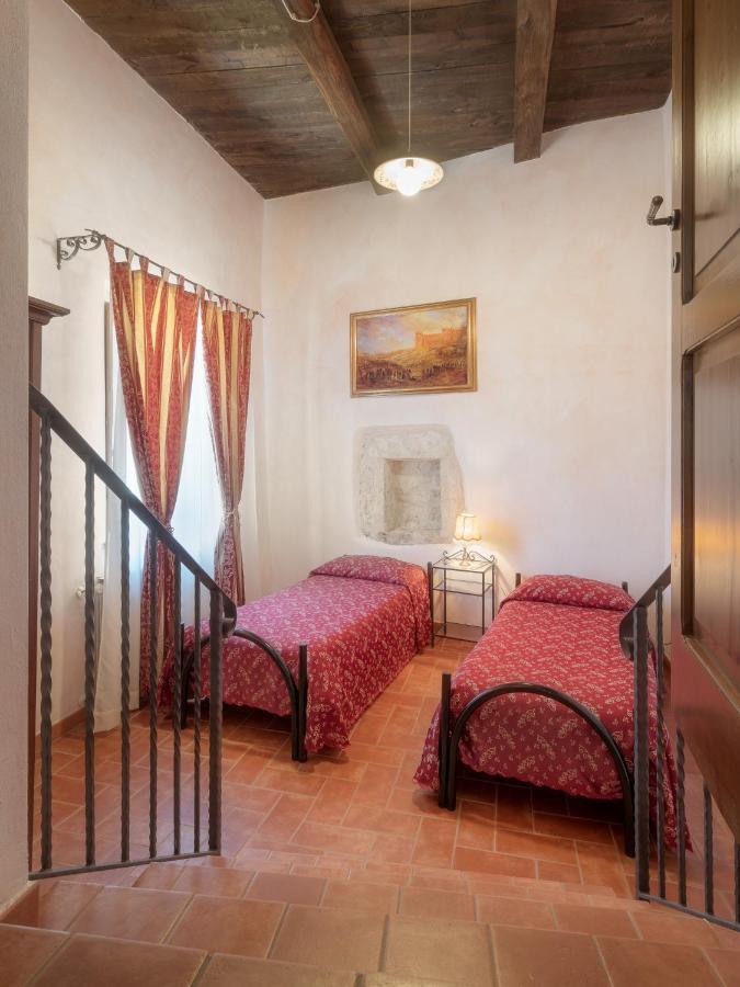 Sellano Castello Di Pupaggiヴィラ エクステリア 写真