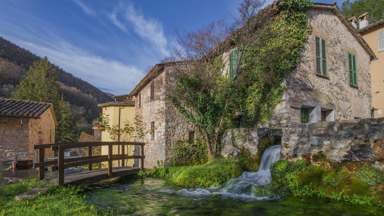 Sellano Castello Di Pupaggiヴィラ エクステリア 写真