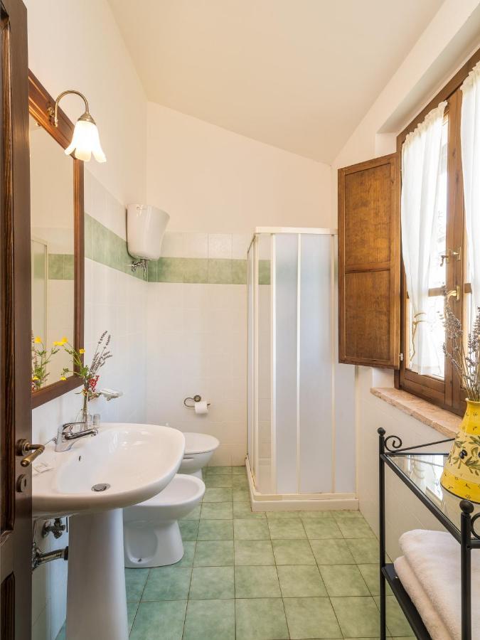 Sellano Castello Di Pupaggiヴィラ 部屋 写真
